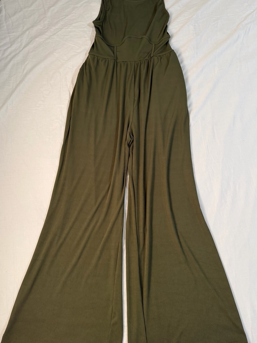 Cider Olive Green Sleeveless Wide-Leg Jumpsuit - Picture 4 of 11